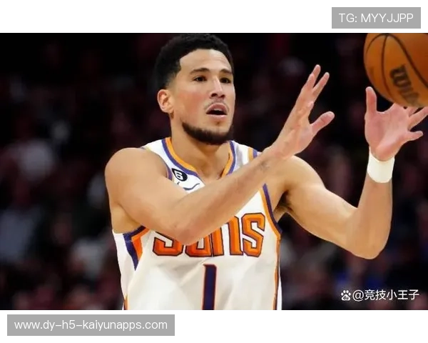 掀翻马刺，NBA爆出大冷门！布克28+13带飞全队，文班14中4失灵了，布克g2拿下31分5篮板6助攻