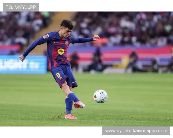 巴萨中场球员远射成为致命一球